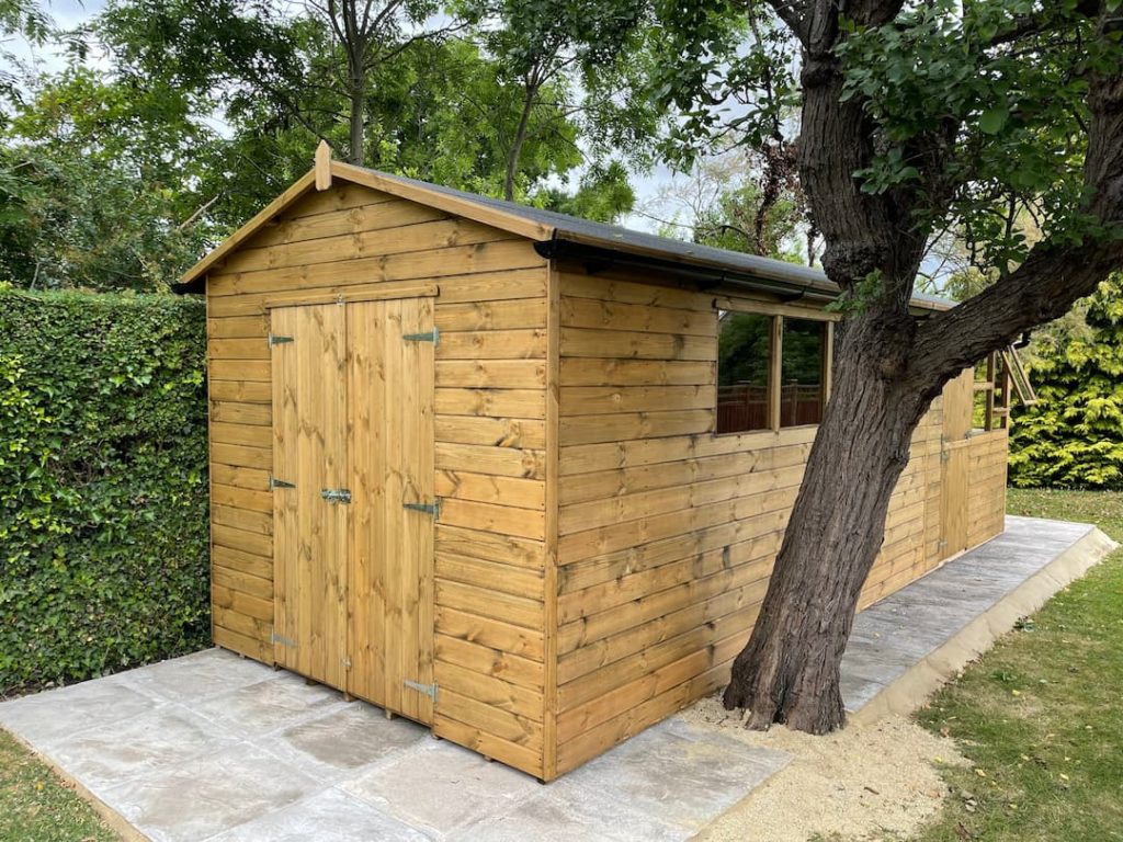 22x8 Apex Shed Combo With Potting Bench, Opening Windows And Gutter Up Both Sides (4)