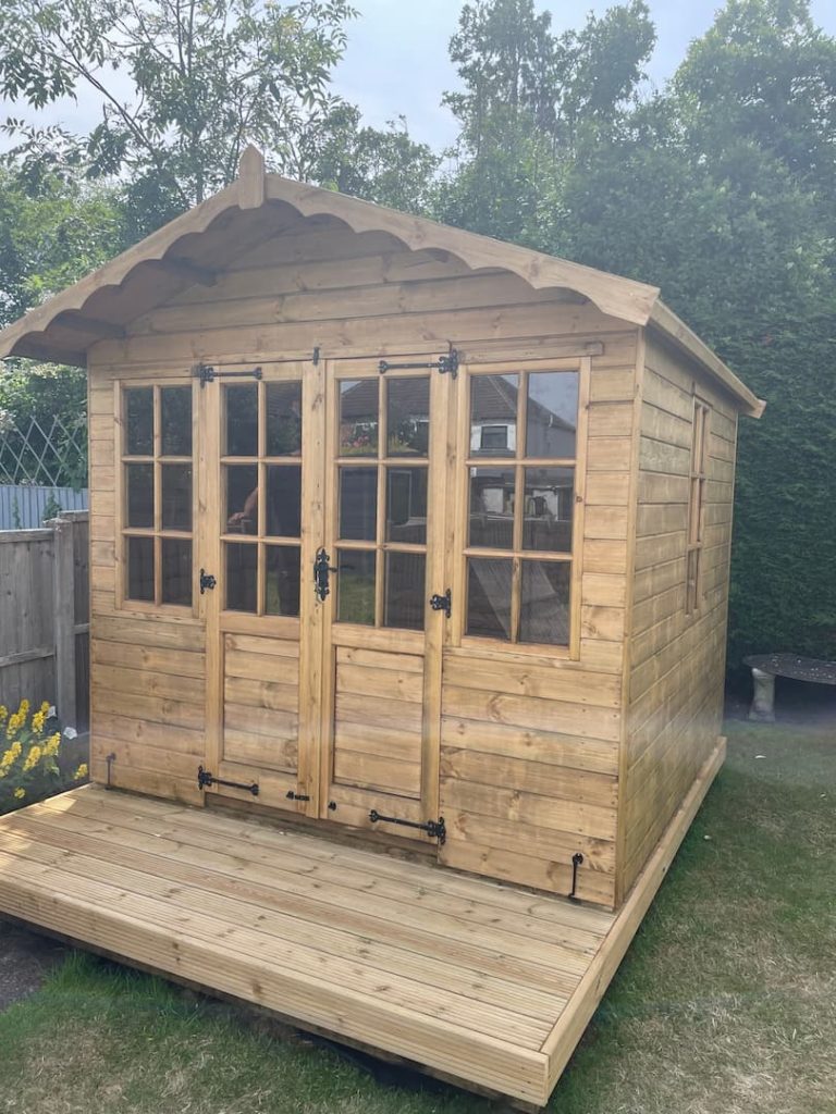 8x8 Apex Georgian Summer House With A Fixed Side Window And Extra Height